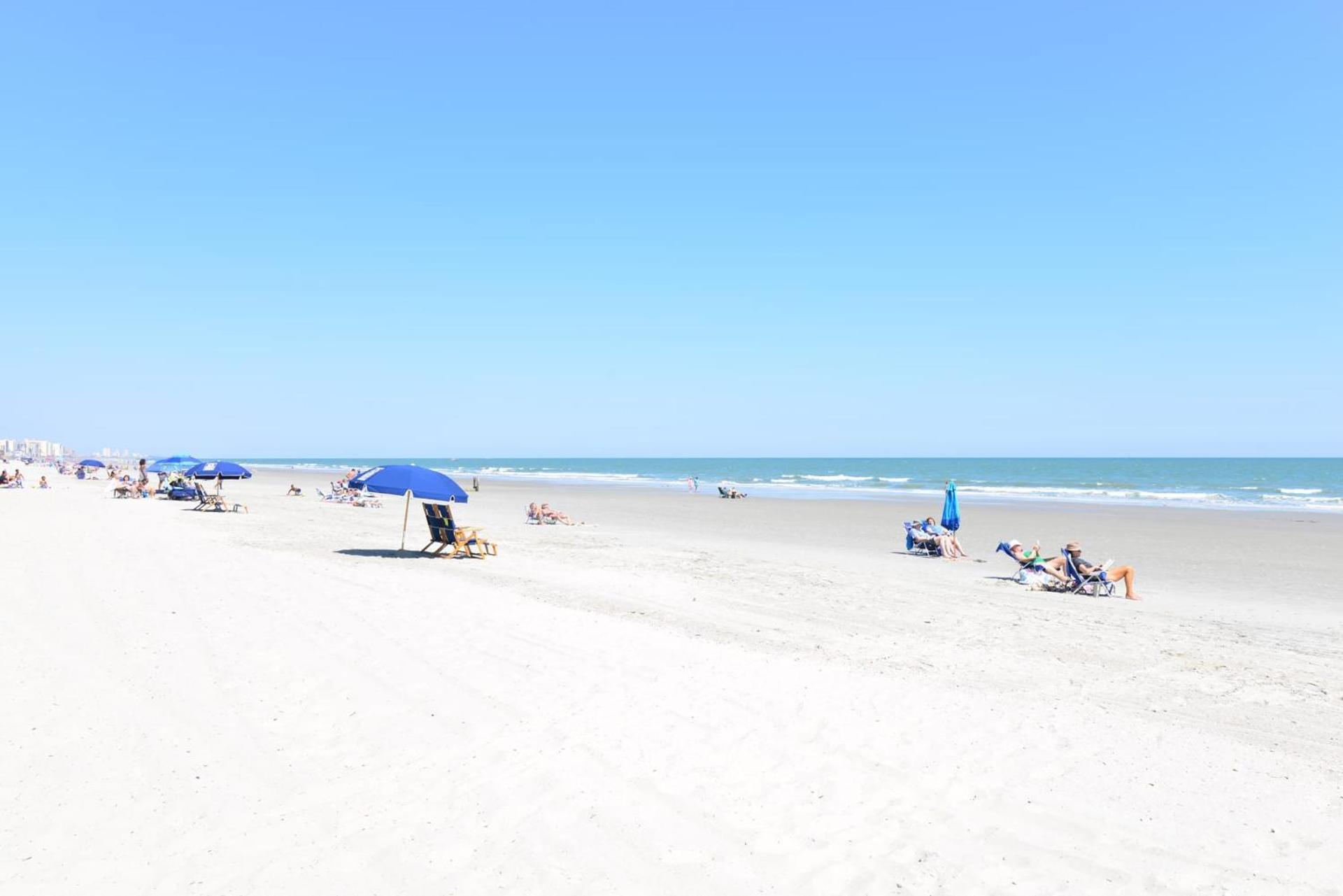 Bay Watch Resort Luxe Oceanfront End Unit Миртл-Бич Экстерьер фото