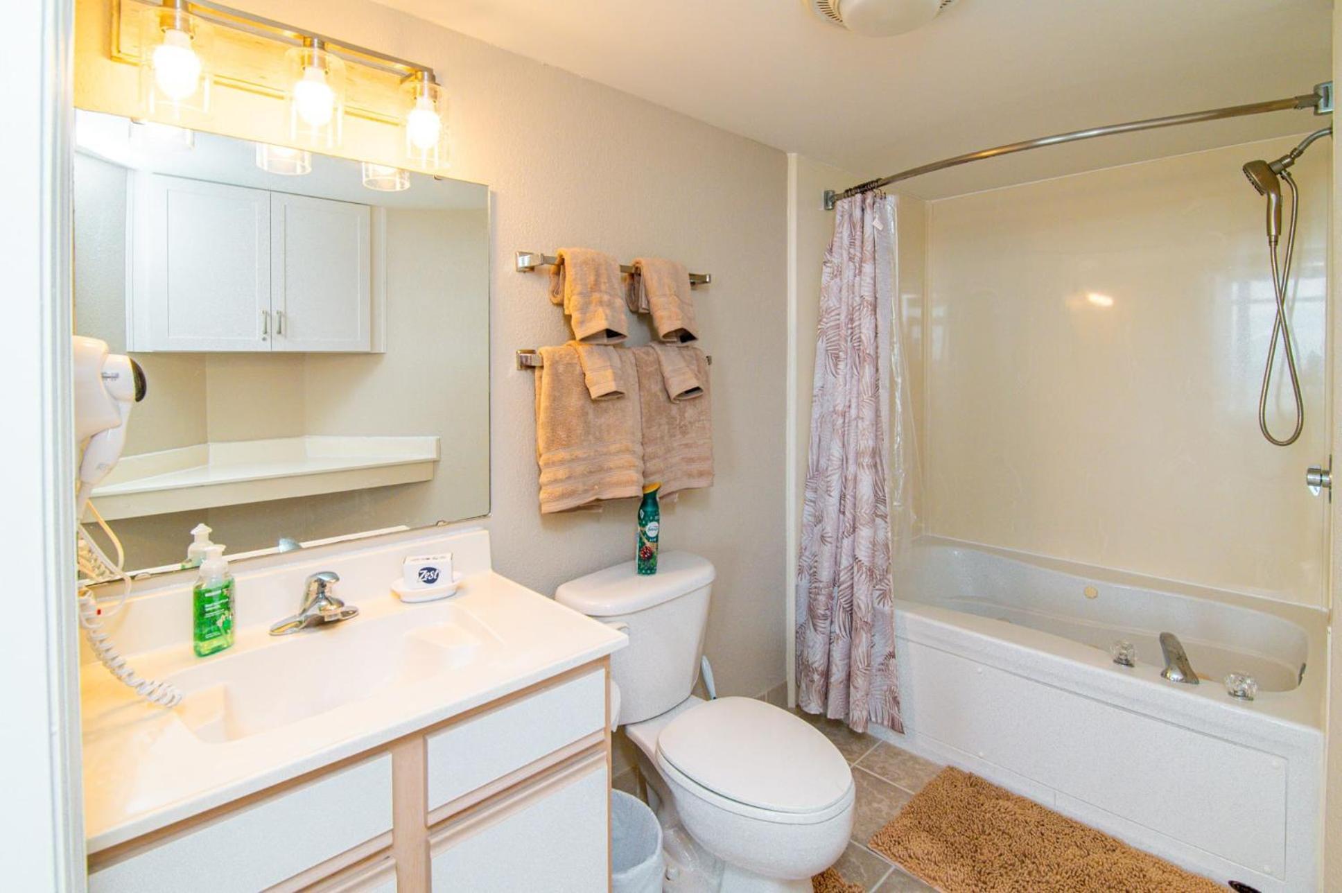 Bay Watch Resort Luxe Oceanfront End Unit Миртл-Бич Экстерьер фото