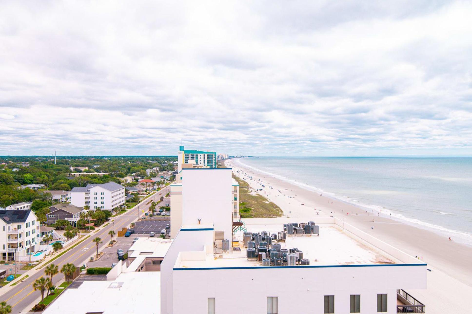 Bay Watch Resort Luxe Oceanfront End Unit Миртл-Бич Экстерьер фото