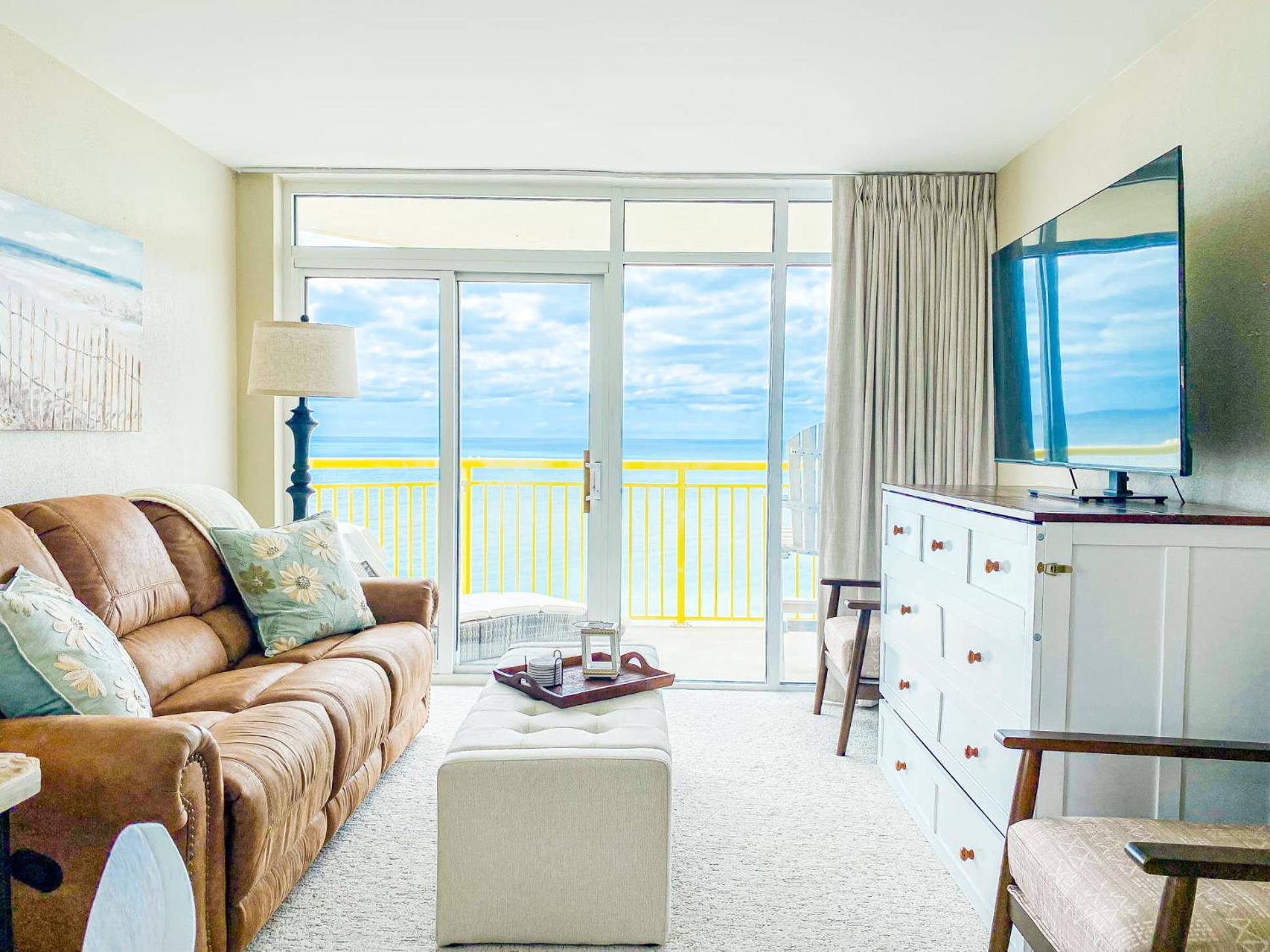 Bay Watch Resort Luxe Oceanfront End Unit Миртл-Бич Экстерьер фото